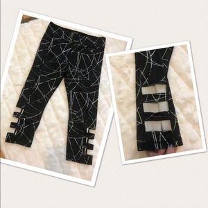 Gorgeous work out pants box 3